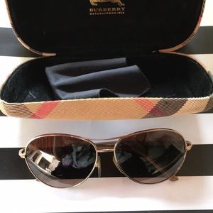 Burberry Sunglasses WITH Case and Cleaning Cloth